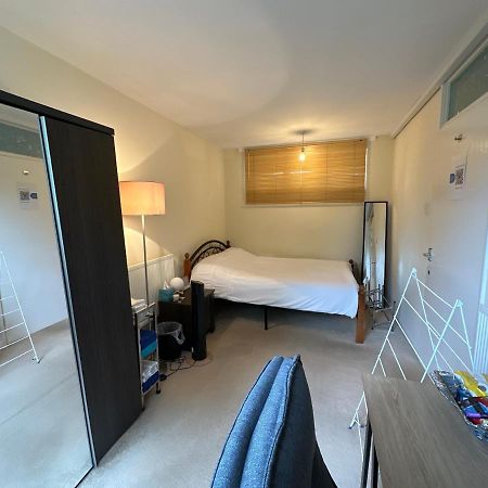 Cozy Room In Shared Home Near Canary Wharf Londen Buitenkant foto